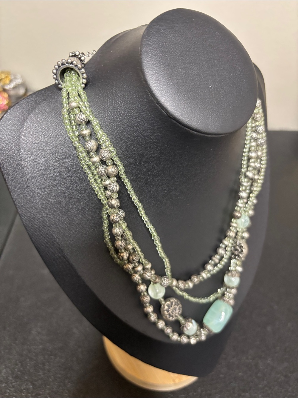 Premier Designs Mixed Media Stone Acrylic Layered Beaded Necklace View 6
